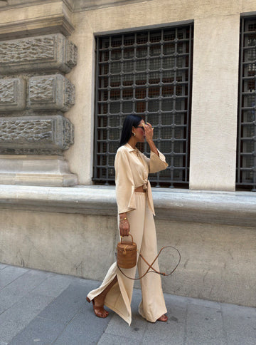 BLOUSE AND TROUSERS 10179