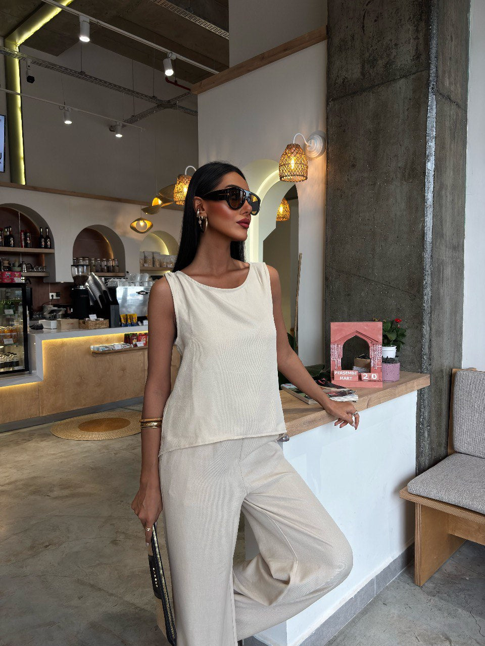 TSHIRT AND TROUSERS 10165