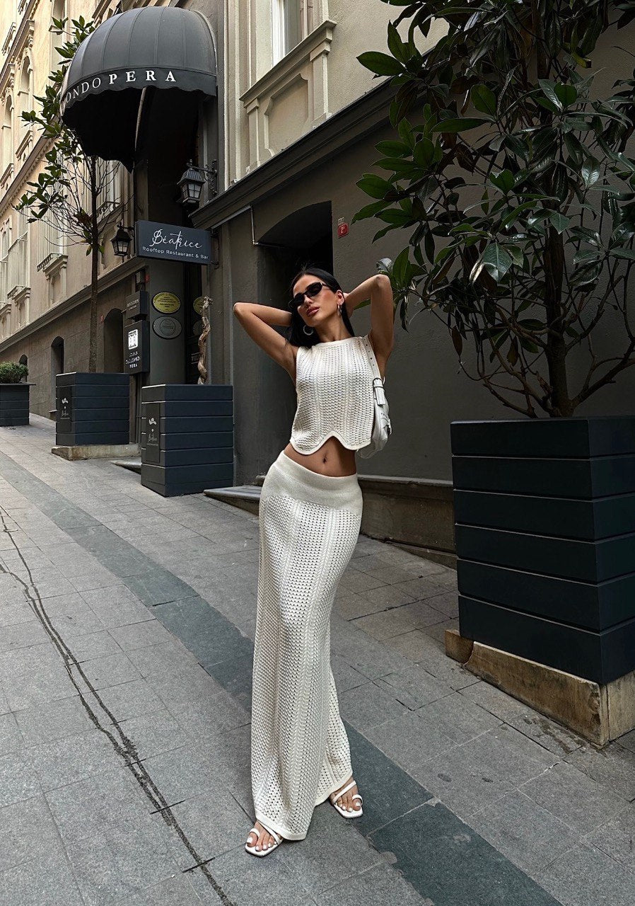 TSHIRT & SKIRT 9798