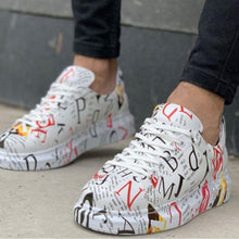 Load image into Gallery viewer, Paint Newspaper Sneakers WHITE (MU)
