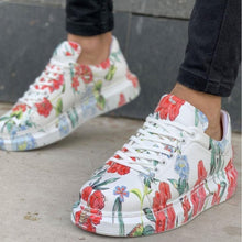 Load image into Gallery viewer, Paint Flower Sneakers WHITE (MU)
