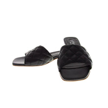 Load image into Gallery viewer, SQUARED LOW &#39;Leather Quilted&#39; L&#39;ESTROSA Slides
