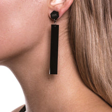 Load image into Gallery viewer, Letter Earings BLACK
