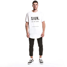 Load image into Gallery viewer, Signature Tshirt WHITE
