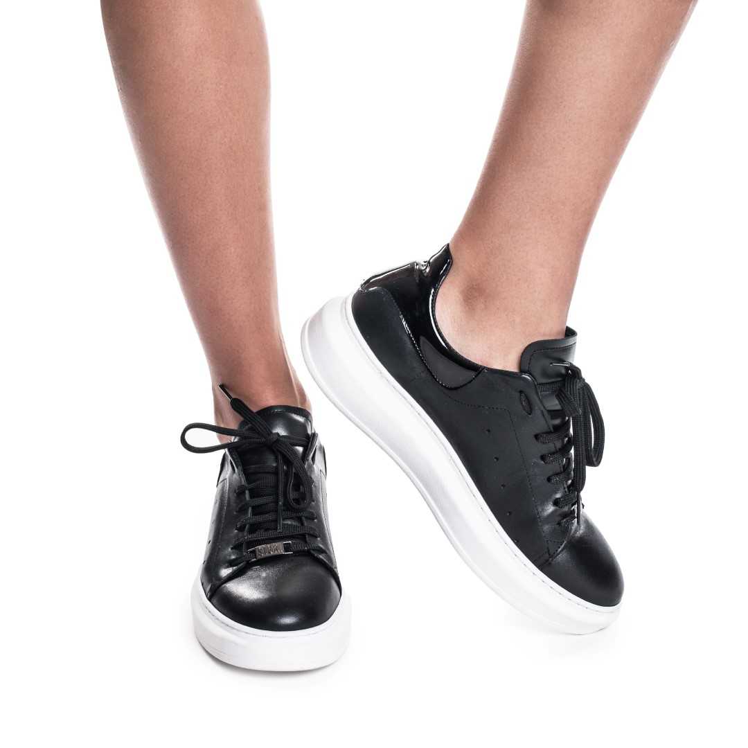 Znamka Superge BLACK